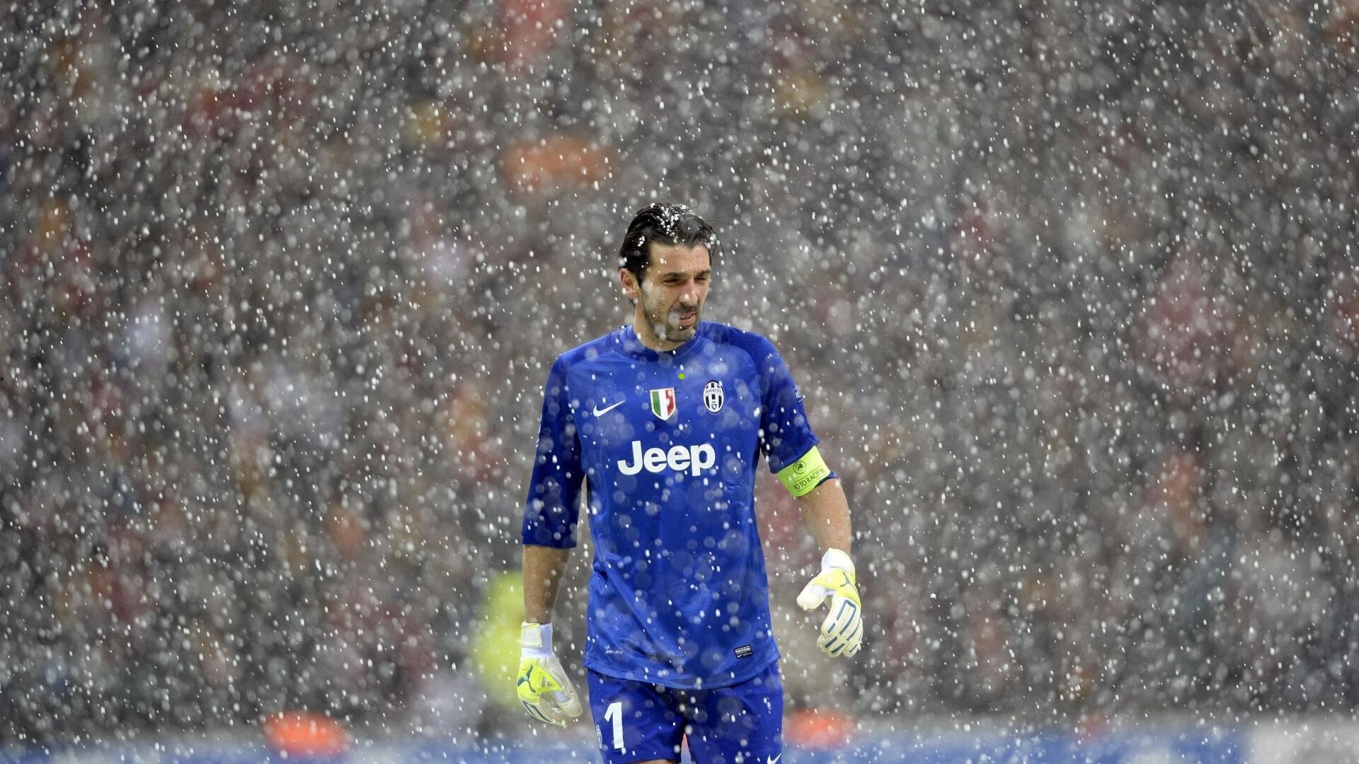 皇马官方发文缅怀足坛传奇阿兹卡戈塔，其职业生涯横跨欧亚曾助力北京国安