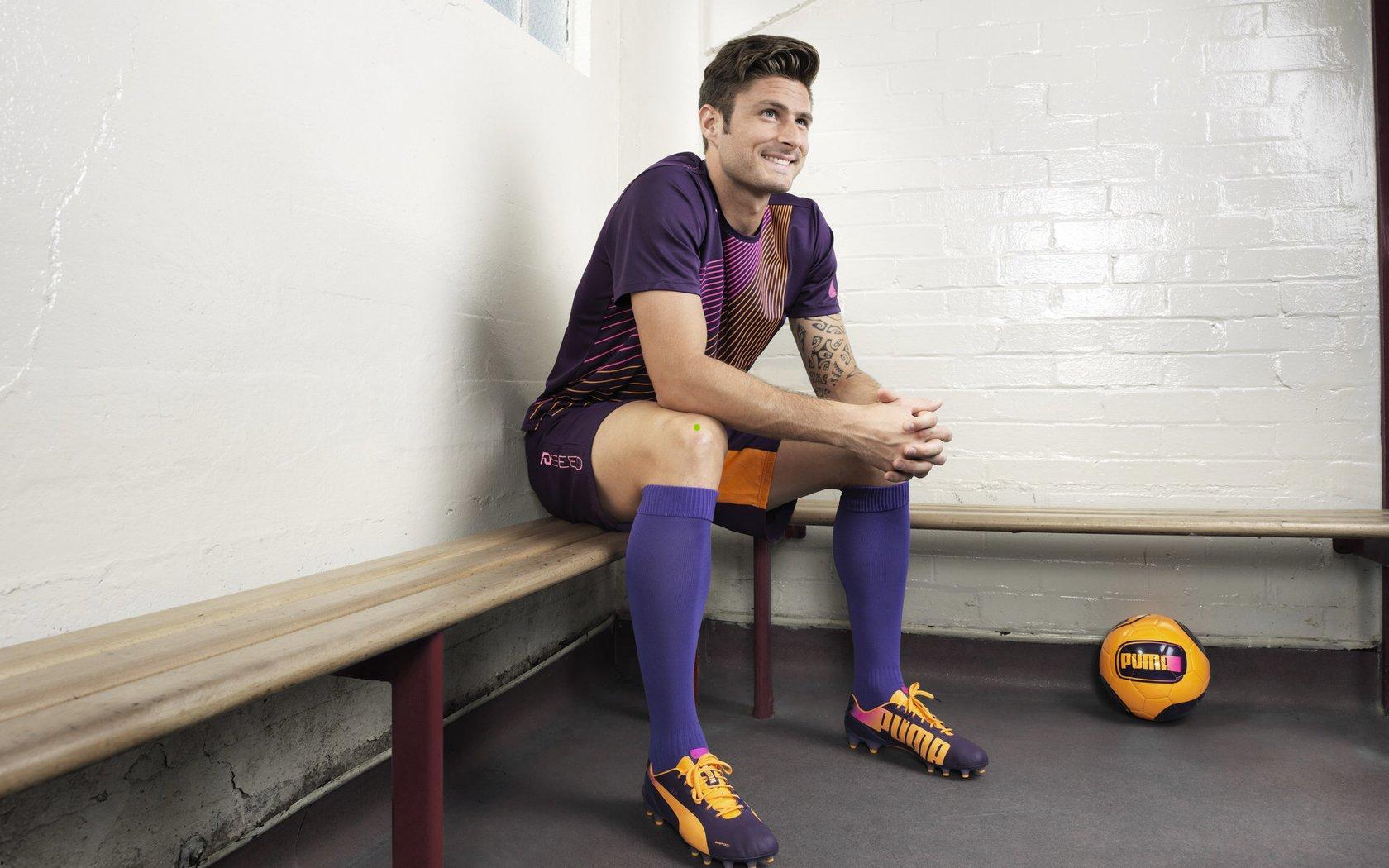 郭田雨重返U21国青即刻建功 闪电破门彰显与教练战术共鸣